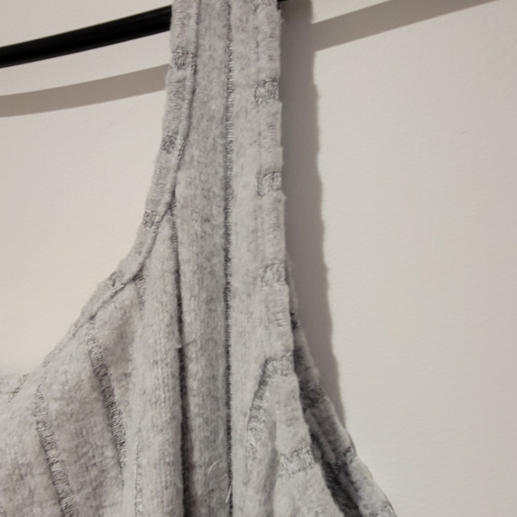 Shein dresses - Picture 5 of 5